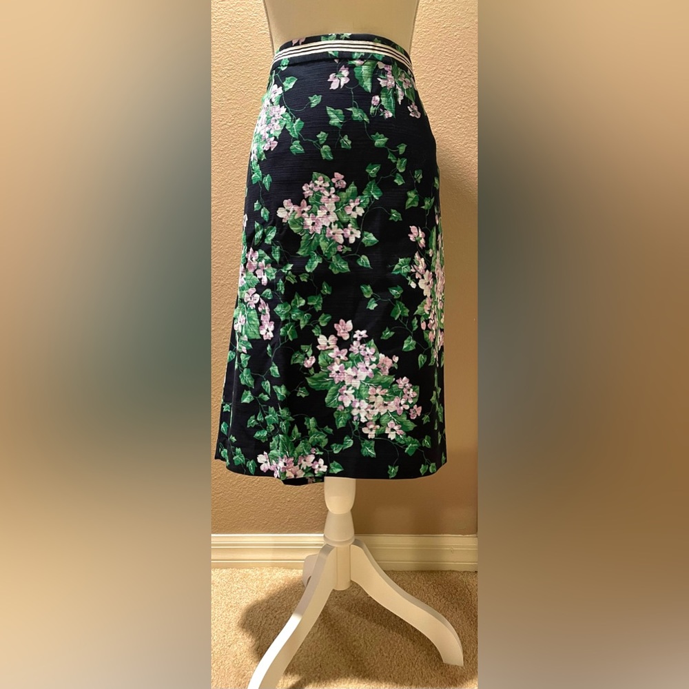 Talbots Navy Floral Midi Skirt with Green Leaves and Light Pink Flowers